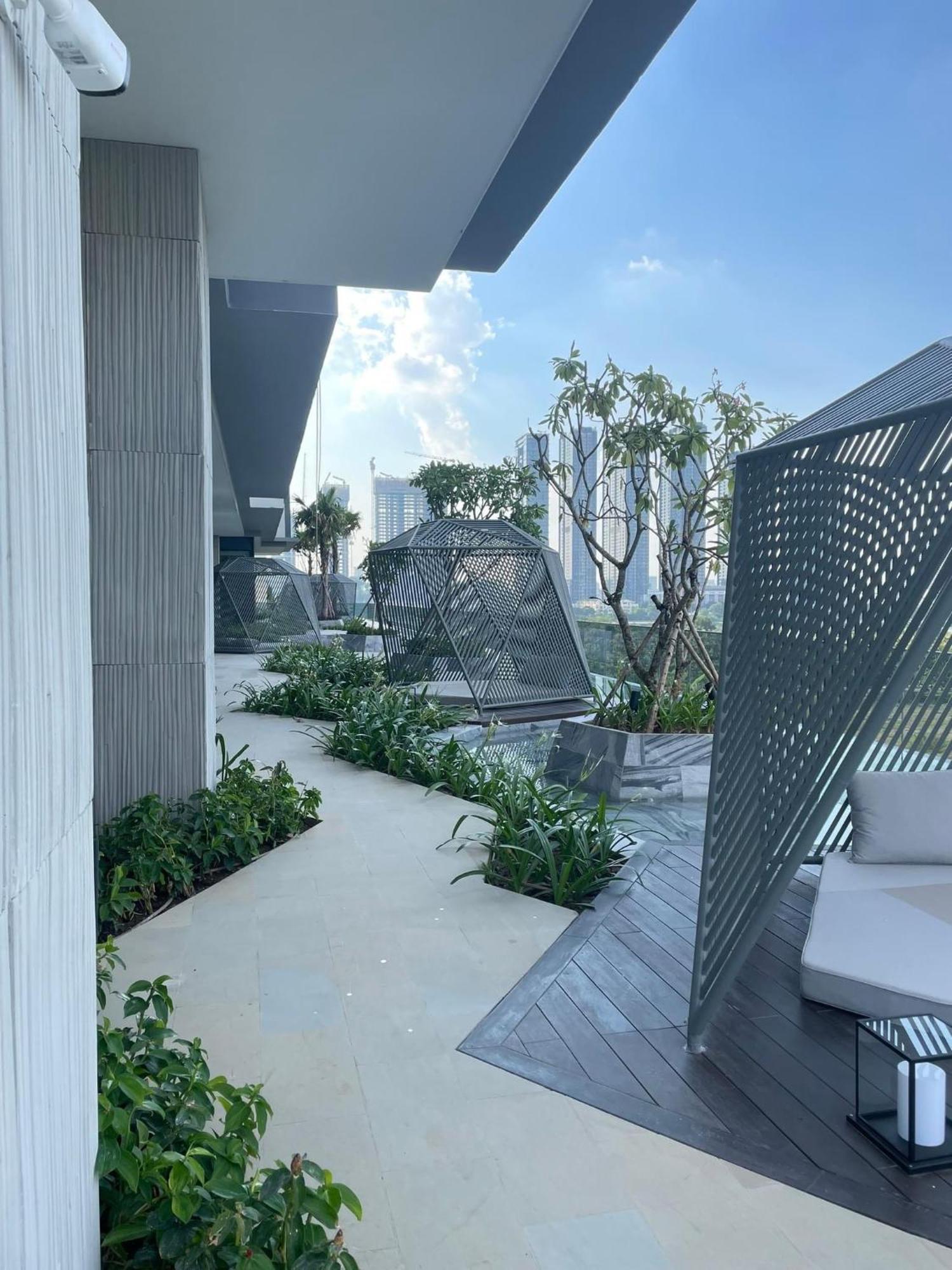 The Crest-Central Saigon Riverside -Free Pool-Gym-Sauna Room-Yoga Room Ho Si Minh-város Kültér fotó